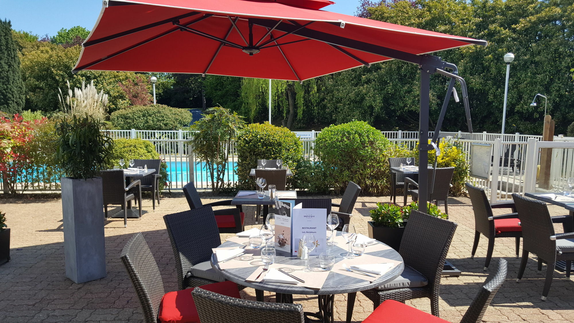Mercure Paris Le Bourget Aeroport Le Blanc-Mesnil Exterior photo