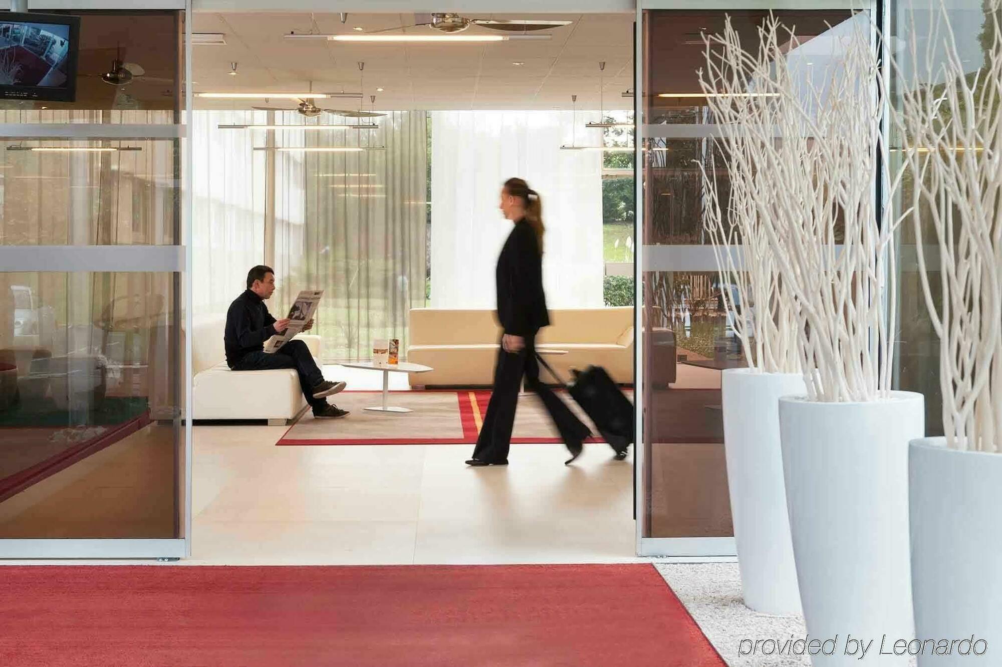 Mercure Paris Le Bourget Aeroport Le Blanc-Mesnil Exterior photo
